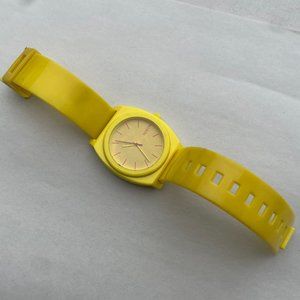 Yellow Nixon Minimal Time Teller P